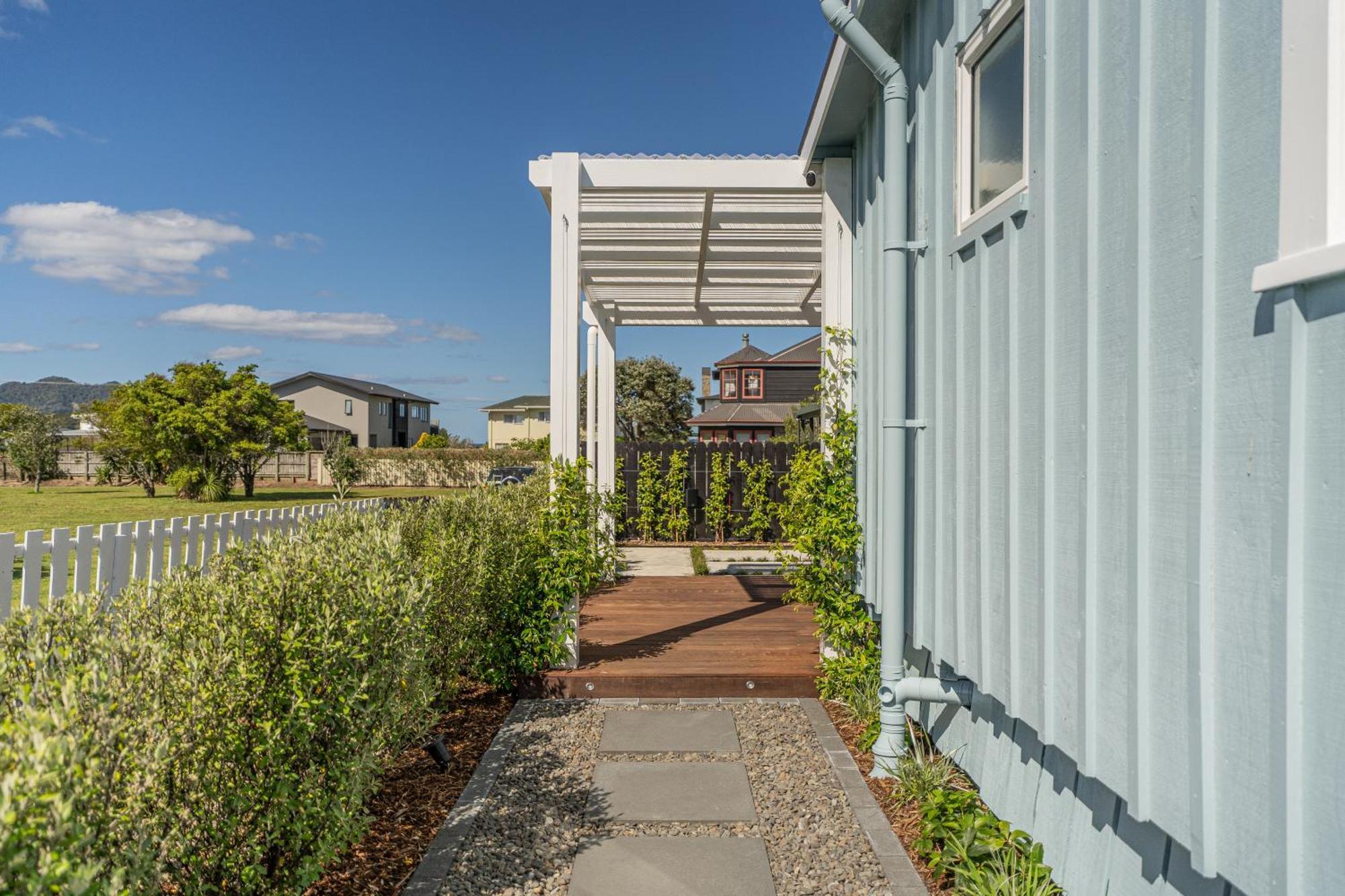 Blue Belle Cottage Whitianga Exterior foto